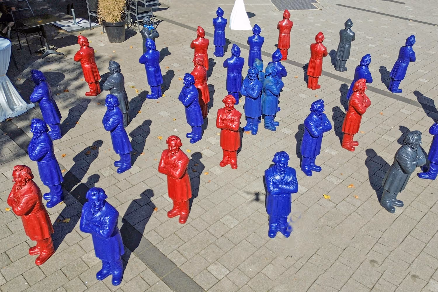 33  Friedrich Harkort Figuren am  Ufer des Harkortsee